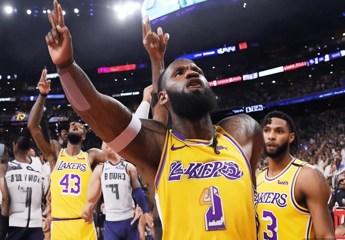 湖人西部决赛逆转掘金，詹姆斯戴维斯率队晋级总决赛